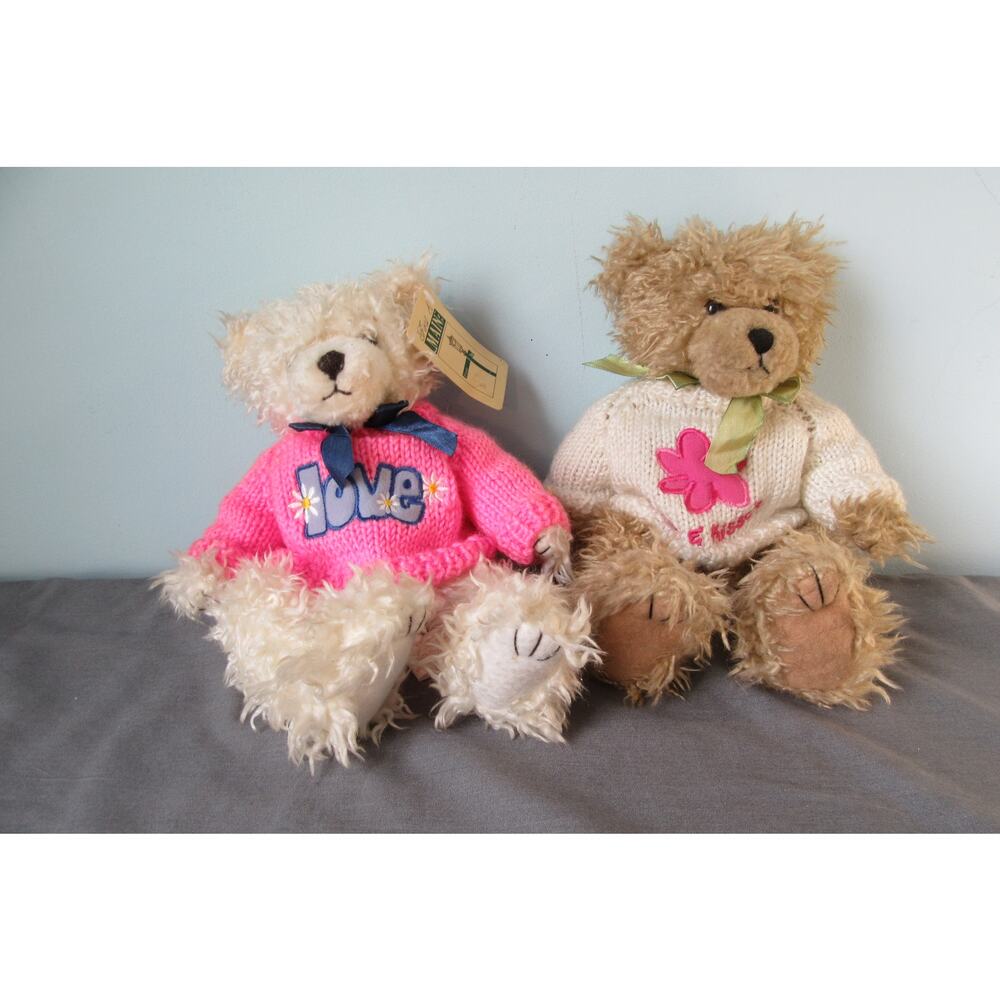 First & Main Scraggles Teddy Bears (2) Beige & White Plush Classic Sweaters 11”